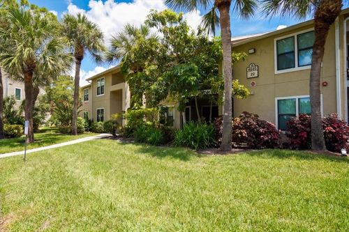 14-4045 Crockers Lake Blvd, SARASOTA, FL, 34238-5447 | Card Image
