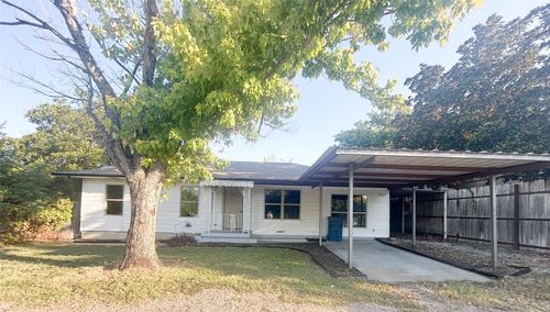 913 W Main St, Midlothian, TX, 76065-2830 | Card Image