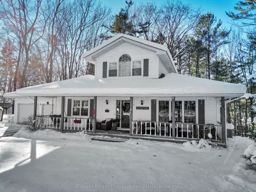 2 The Granite Bluff, Bracebridge, ON, P1L1L4 | Card Image