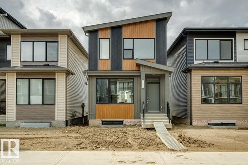 7524 Klapstein Link Sw, Edmonton, AB, T6W5S7 | Card Image
