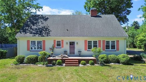 290 Colorado Ave, Urbanna, VA, 23175-2006 | Card Image