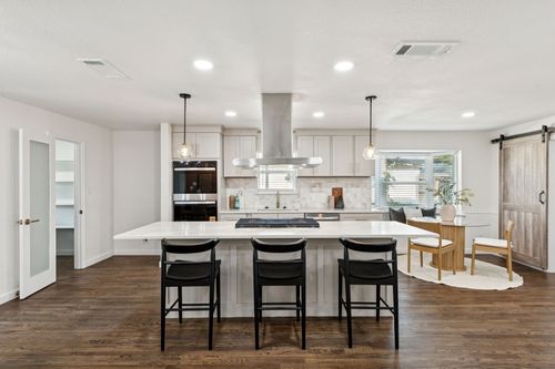 5509 Enchanted Ln, Dallas, TX, 75227-1426 | Card Image