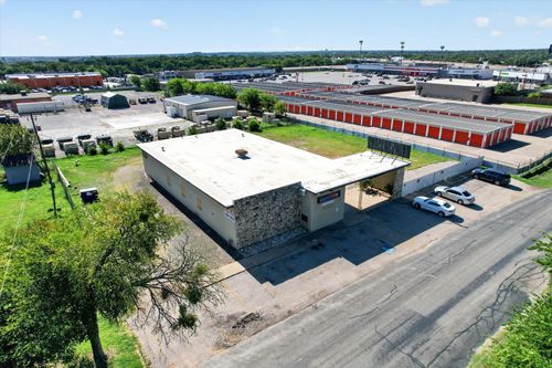 5115 Wellview Ave, Fort Worth, TX, 76115-3715 | Card Image