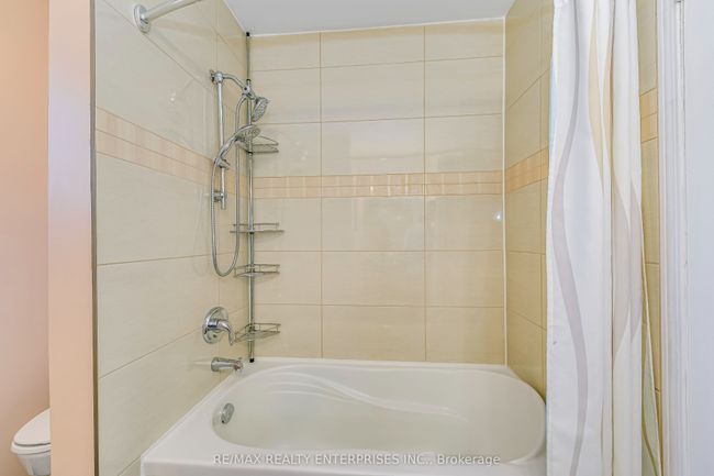 1389 Winterbourne Dr, House other with 6 bedrooms, 4 bathrooms and 2 parking in Oakville ON | Image 25
