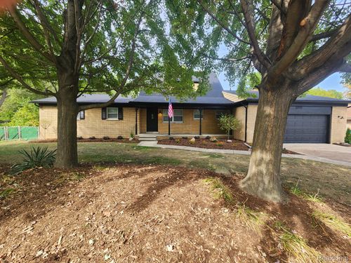 5141 Martin Rd, Warren, MI, 48092-4528 | Card Image