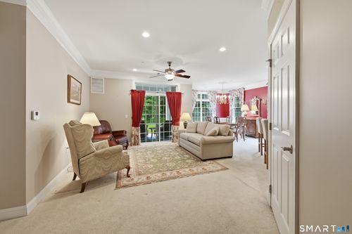 1011-1011 Brookside Ct, Newtown, CT, 06470-1276 | Card Image