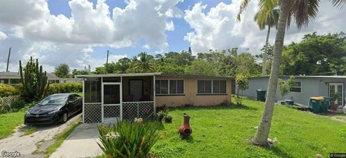 3329 Guilford Ct, Naples, FL, 34112-6272 | Card Image