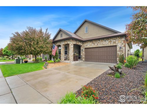 2038 Vineyard Dr, Windsor, CO, 80550-3529 | Card Image