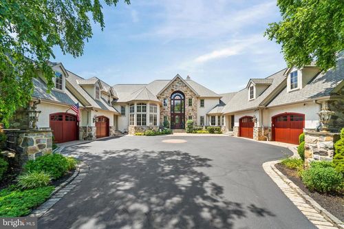 115 Centrenest Ln, Wilmington, DE, 19807-1145 | Card Image