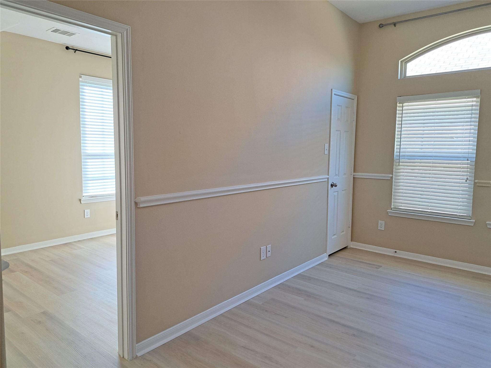 Residential Lease in Spring 4