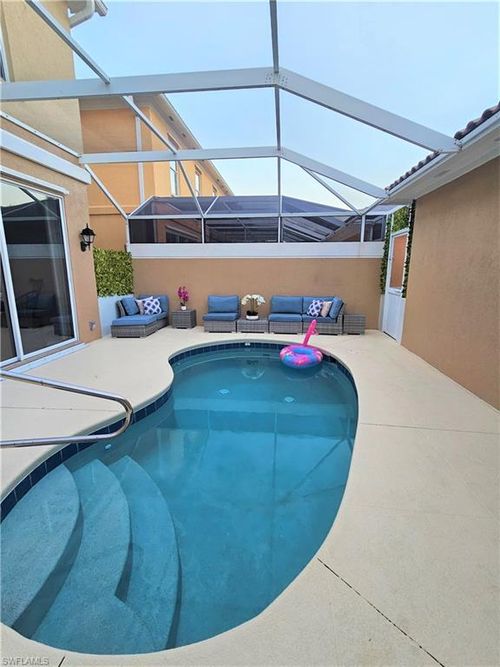 8124 Josefa Way, NAPLES, FL, 34114-2615 | Card Image