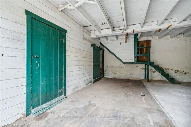 30 South St W, House other with 6 bedrooms, 4 bathrooms and 7 parking in Dundas ON | Image 48