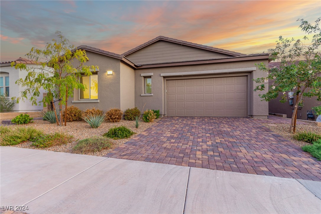 Cadence View Way, Henderson, NV 89011
