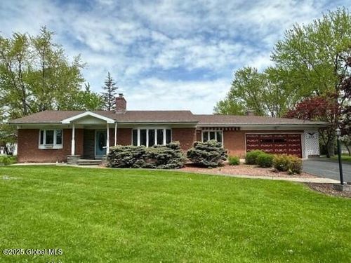 268 Waldenmaier Rd, Feura Bush, NY, 12067-1831 | Card Image