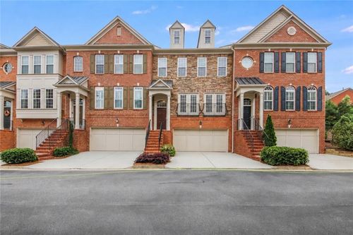 2776 Loftview Sq, Atlanta, GA, 30339-4926 | Card Image