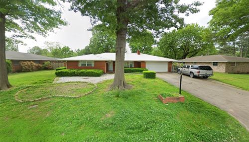 708 Henryetta St, Springdale, AR, 72762-5112 | Card Image