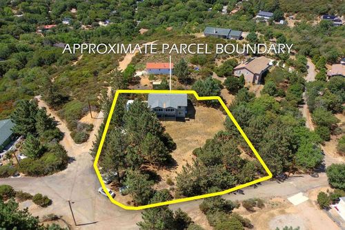3691 Circle Dr, Julian, CA, 92036-9636 | Card Image