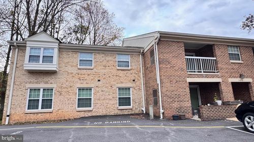 apt-301-5817 Cove Landing Rd, BURKE, VA, 22015-2691 | Card Image