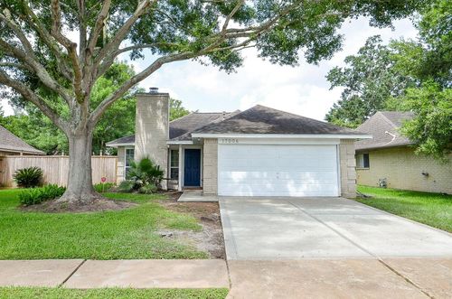 17006 Enchanted Circle E, Sugar Land, TX, 77498 | Card Image
