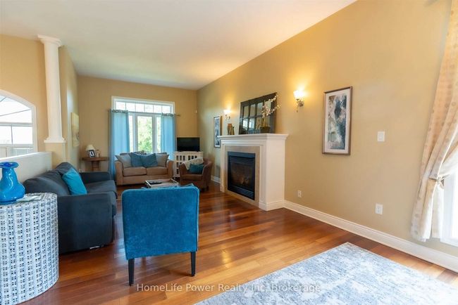 8 Bianca Dr, House other with 3 bedrooms, 3 bathrooms and 1 parking in Niagara on the Lake ON | Image 8