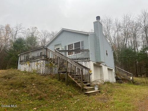 40 Lawrence Rd, Hunter, NY, 12442-5120 | Card Image