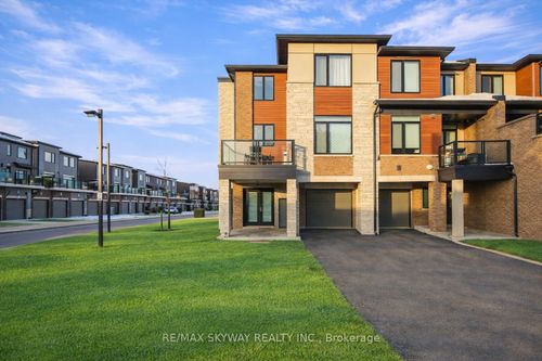 130-590 N Service Rd, Stoney Creek, ON, L8E0K5 | Card Image