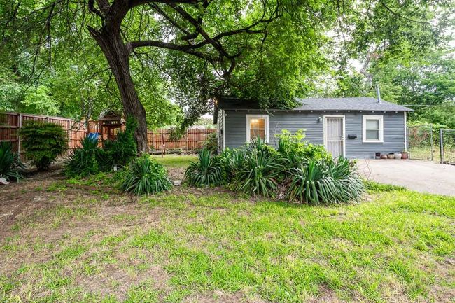 View of yard | Image 7