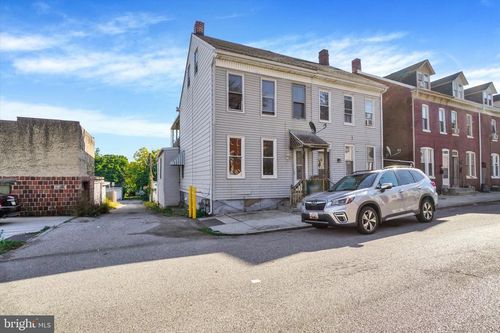459 Juniper St, YORK, PA, 17401-3010 | Card Image