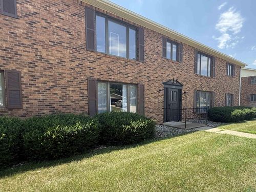 604 2nd St Se, Orange City, IA, 51041-2172 | Card Image