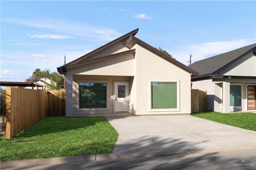 232 W Longoria Dr, Pharr, TX, 78577-9040 | Card Image