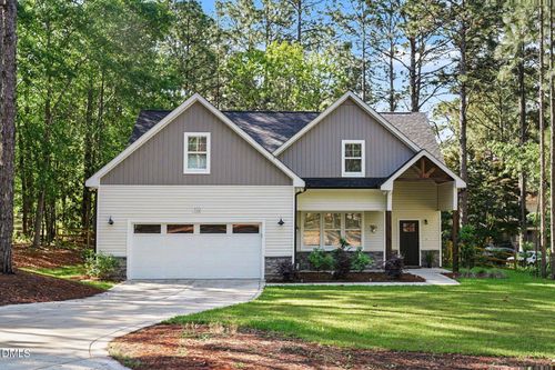 102 Dartmoor Ln, West End, NC, 27376 | Card Image