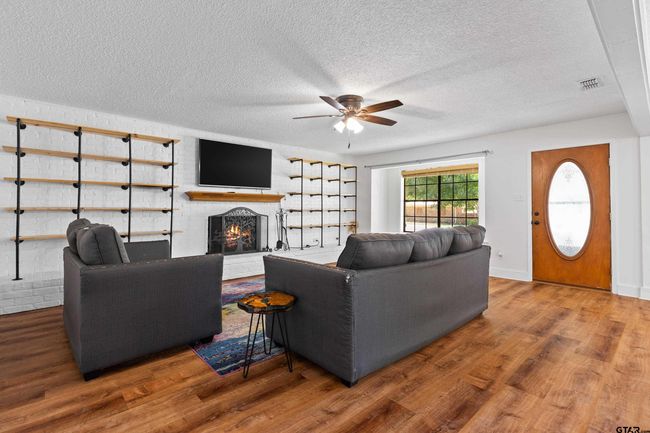 136 Fairway Dr, House other with 3 bedrooms, 2 bathrooms and null parking in Bullard TX | Image 5