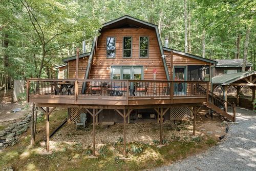 211 Sleepy Hollow Rd, Ellijay, GA, 30536-2634 | Card Image