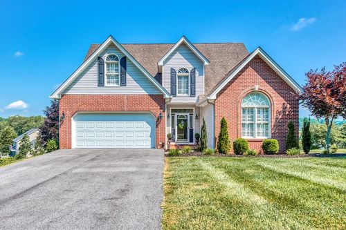 19175 Sterling Dr, Abingdon, VA, 24211-6743 | Card Image