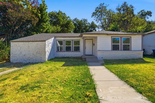 4601 Harwen Ter, Fort Worth, TX, 76133-1524 | Card Image
