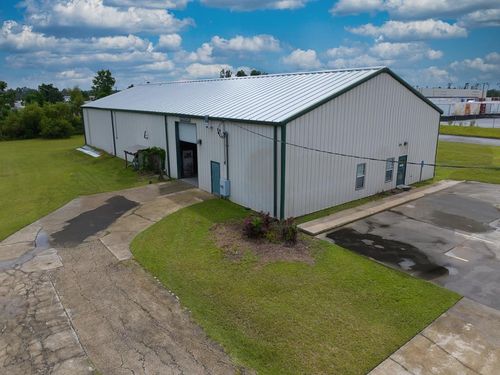 6553 Lakes Industrial Pkwy, Lake Park, GA, 31636-3711 | Card Image