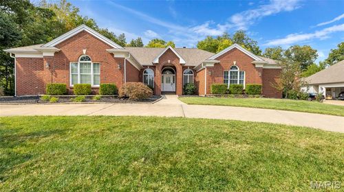 35 Woodmere Cir, Saint Charles, MO, 63303-0719 | Card Image