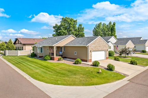 1713 Ferret Way, Great Falls, MT, 59405-5129 | Card Image
