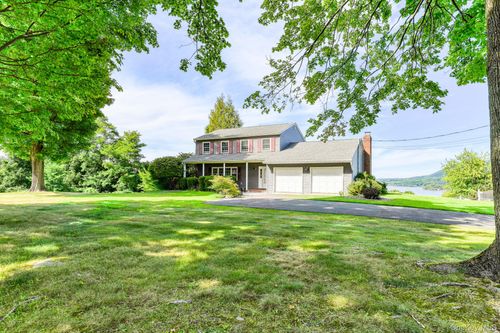 7 Taft Pl, Cornwall On Hudson, NY, 12520-1712 | Card Image