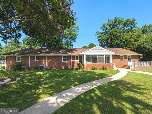 16 Buena Vista Ave, Cambridge, MD, 21613-1110 | Card Image