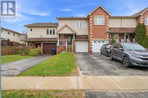 10 Parkside Crescent, Essa (Angus), ON, L0M1B3 | Card Image