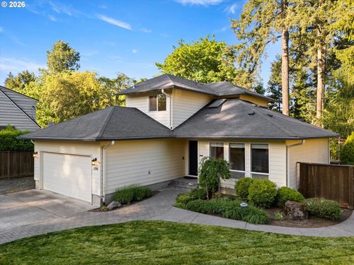 17226 Tualatin St, Lake Oswego, OR, 97035-5313 | Card Image
