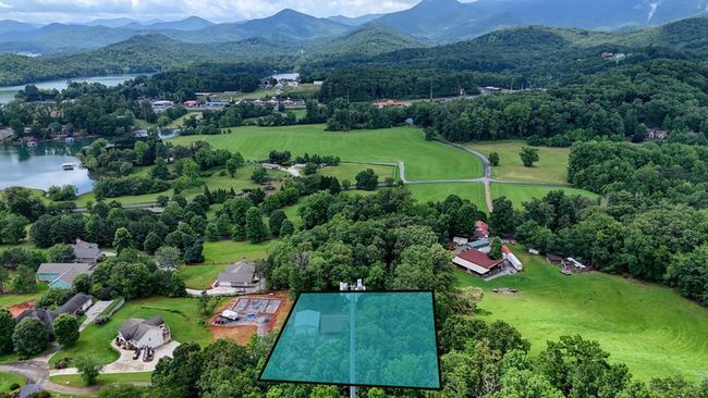 1529 Cedar View Ln, Home with 1 bedrooms, 2 bathrooms and 2 parking in Hiawassee GA | Image 44