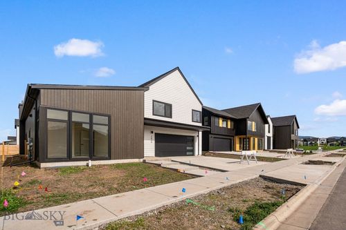 2820 S 30th Ave, Bozeman, MT, 59718-3737 | Card Image
