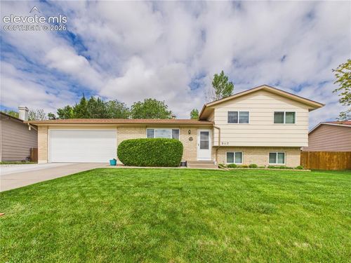 2117 Chautard Dr, Pueblo, CO, 81005-2612 | Card Image