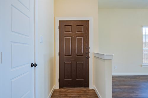 708 Blackland Dr, Venus, TX, 76084-2171 | Card Image