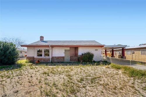 2031 Crawford St, North Las Vegas, NV, 89030-6509 | Card Image