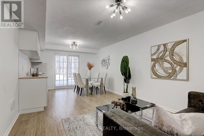 LOWER - 36 Bobmar Road, House other with 2 bedrooms, 1 bathrooms and 1 parking in Toronto (Highland Creek) ON | Image 6