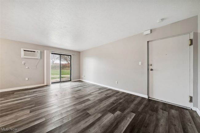 UNIT-104 - 23845 David Dr, Condo with 1 bedrooms, 1 bathrooms and null parking in North Olmsted OH | Image 5