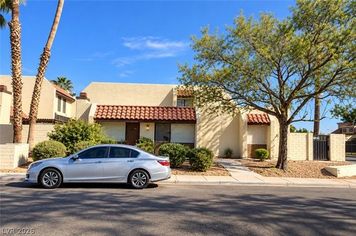 b-2200 Venus Ave, North Las Vegas, NV, 89030-8175 | Card Image